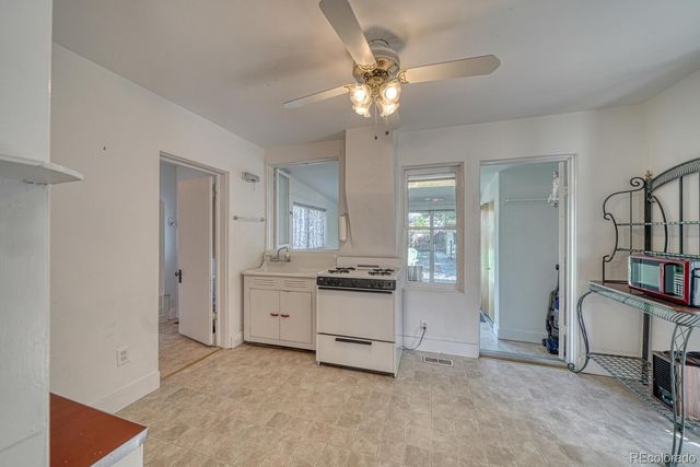 332 F Street, Salida, CO 81201