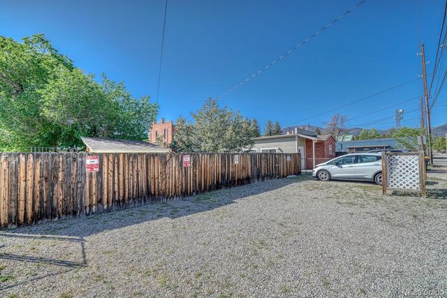 332 F Street, Salida, CO 81201