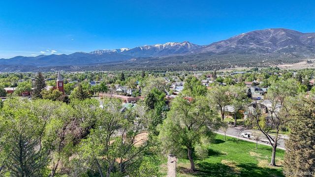 332 F Street, Salida, CO 81201