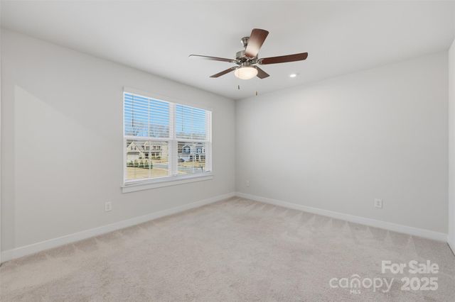 4711 Green Mountain Drive, Charlotte, NC 28215