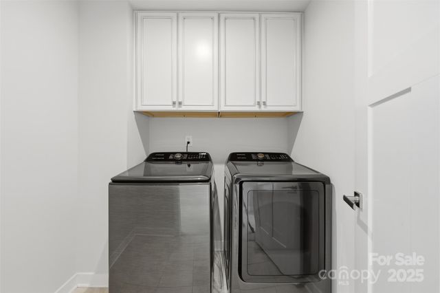 4711 Green Mountain Drive, Charlotte, NC 28215