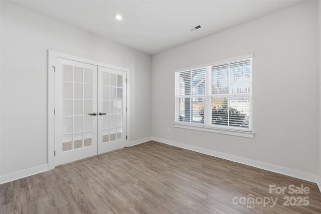 4711 Green Mountain Drive, Charlotte, NC 28215