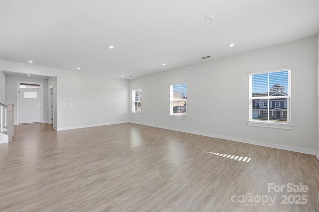 4711 Green Mountain Drive, Charlotte, NC 28215