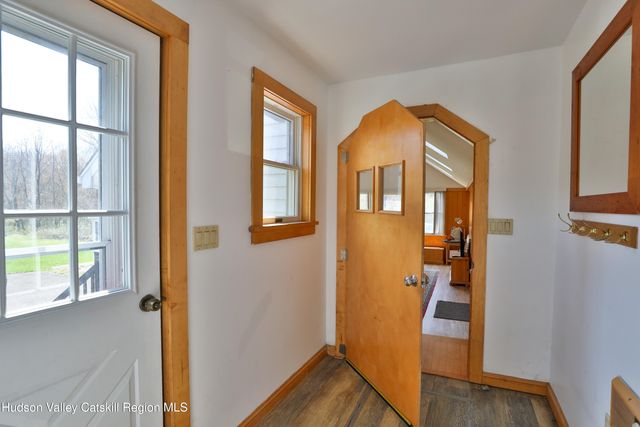 176 Williams Road, Red Hook, NY 12571