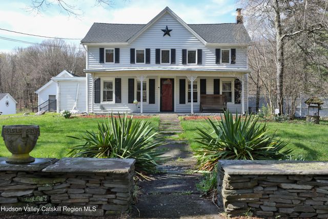 176 Williams Road, Red Hook, NY 12571