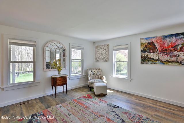 176 Williams Road, Red Hook, NY 12571