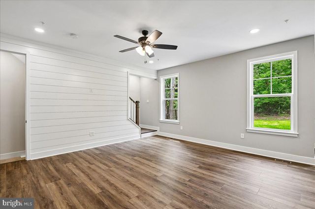 9312 MADISON AVE, Laurel, MD 20723