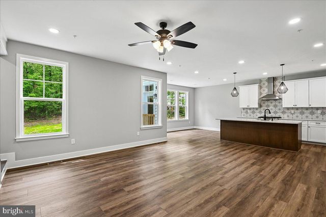9312 MADISON AVE, Laurel, MD 20723
