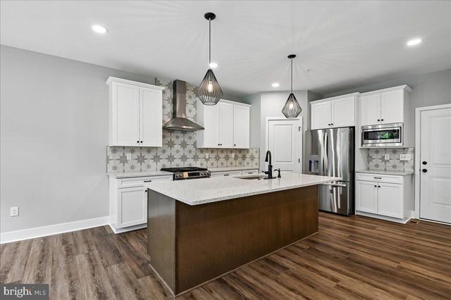 9312 MADISON AVE, Laurel, MD 20723