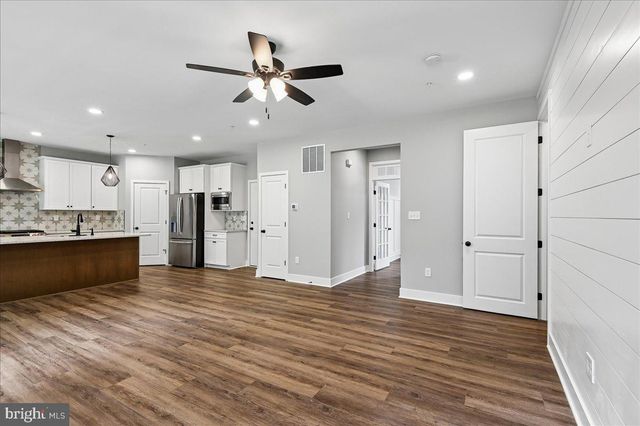9312 MADISON AVE, Laurel, MD 20723