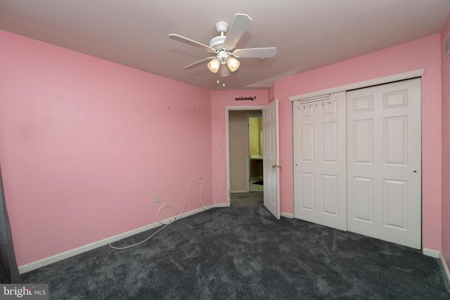 121 TREELINE DR, Woodbury, NJ 08096