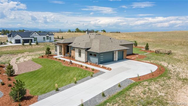 8611 Carneros Court, Parker, CO 80138
