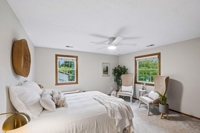 4275 Carlson Lake Lane N, Eagan, MN 55123