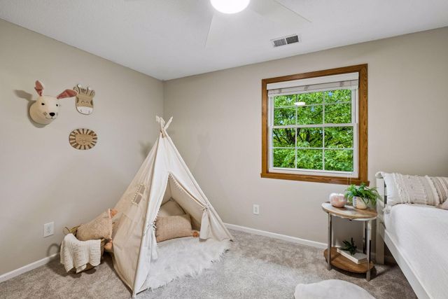 4275 Carlson Lake Lane N, Eagan, MN 55123
