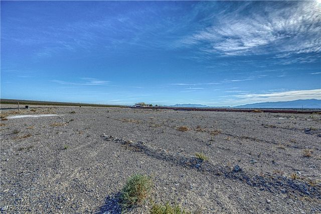 6205 East Spring Mountain Boulevard, Pahrump, NV 89048