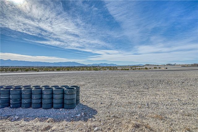 6205 East Spring Mountain Boulevard, Pahrump, NV 89048