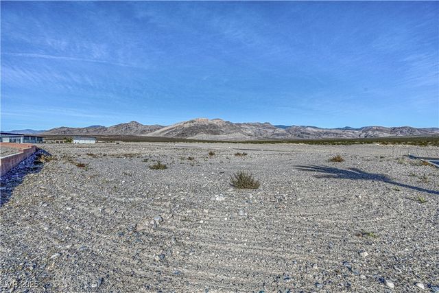 6205 East Spring Mountain Boulevard, Pahrump, NV 89048