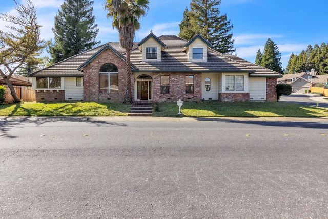 1217 San Simeon Dr, Roseville, CA 95661