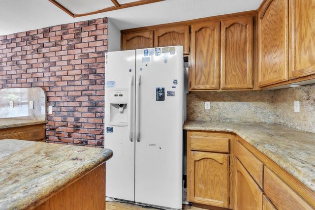 1217 San Simeon Dr, Roseville, CA 95661