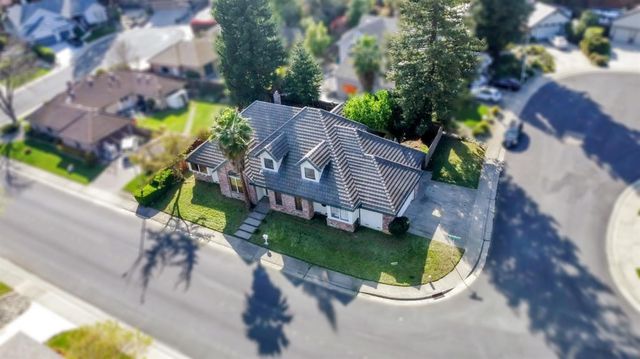 1217 San Simeon Dr, Roseville, CA 95661