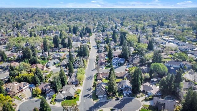 1217 San Simeon Dr, Roseville, CA 95661