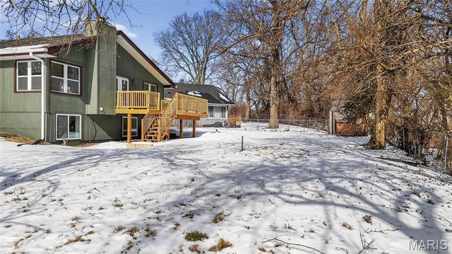 1283 Kew Gardens Drive, Florissant, MO 63031