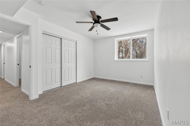 1283 Kew Gardens Drive, Florissant, MO 63031