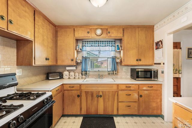 1119 Belmont Ave, Pueblo, CO 81004