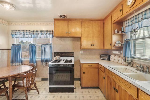1119 Belmont Ave, Pueblo, CO 81004