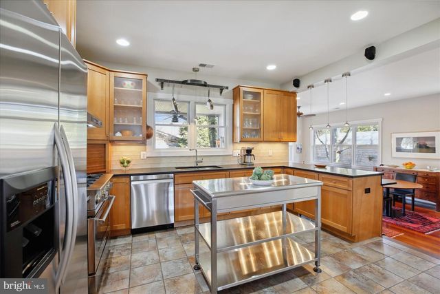 9411 GARWOOD ST, Silver Spring, MD 20901