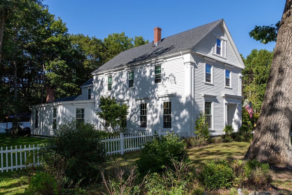 34 Storer Street, Kennebunk, ME 04043 — photo 2