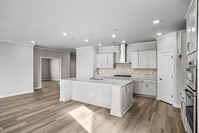 2215 Seagrape Dr., Little River, SC 29566