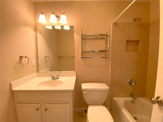 4517 Meadow Vista Trace, Lithonia, GA 30038