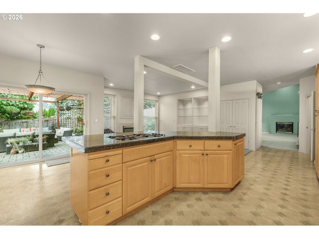 5267 LANDON St Se, Salem, OR 97306