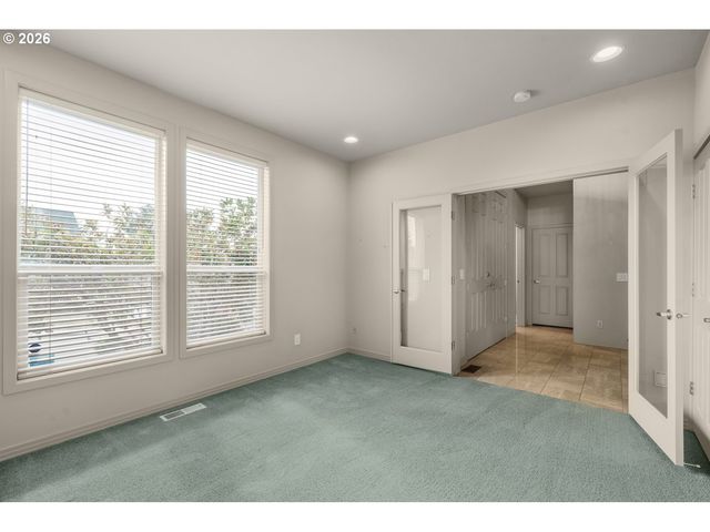 5267 LANDON St Se, Salem, OR 97306