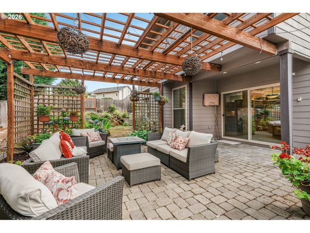 5267 LANDON St Se, Salem, OR 97306