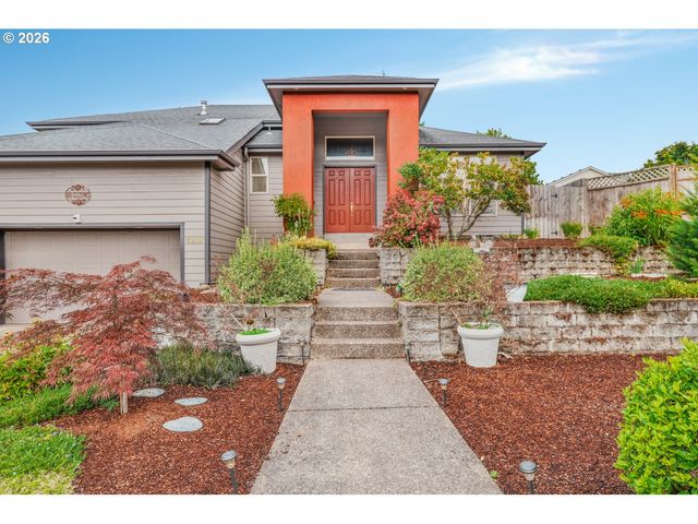 5267 LANDON St Se, Salem, OR 97306