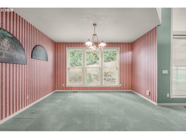 5267 LANDON St Se, Salem, OR 97306