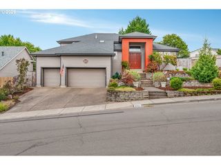 5267 LANDON St Se, Salem, OR 97306