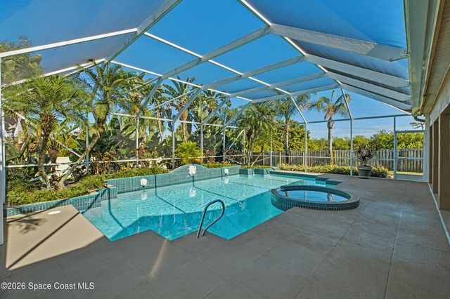 1220 Rebecca Drive, Merritt Island, FL 32952