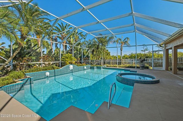 1220 Rebecca Drive, Merritt Island, FL 32952