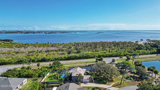 1220 Rebecca Drive, Merritt Island, FL 32952