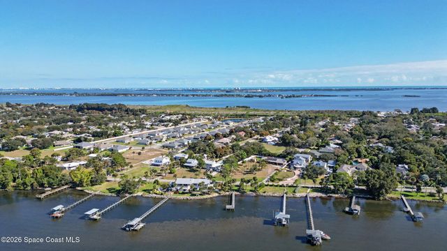 1220 Rebecca Drive, Merritt Island, FL 32952