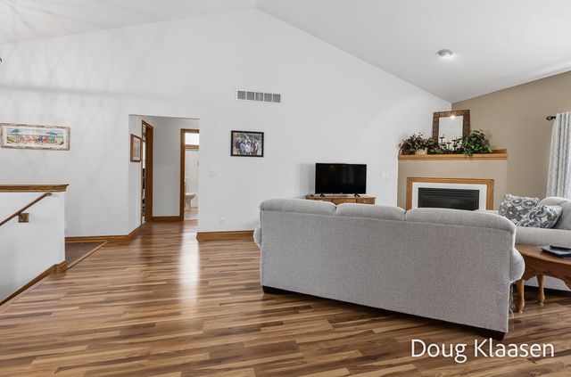 10302 Winterwood Drive, Zeeland, MI 49464