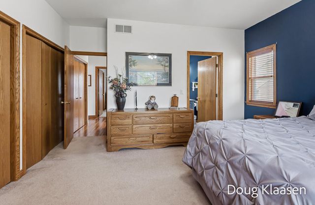 10302 Winterwood Drive, Zeeland, MI 49464
