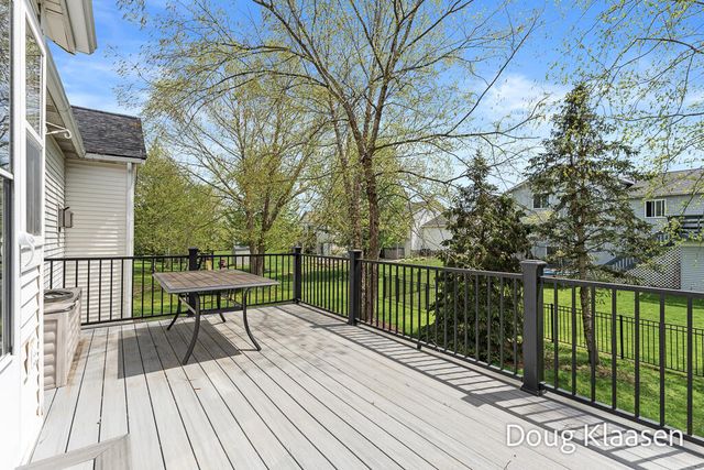 10302 Winterwood Drive, Zeeland, MI 49464