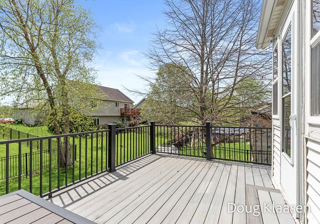 10302 Winterwood Drive, Zeeland, MI 49464