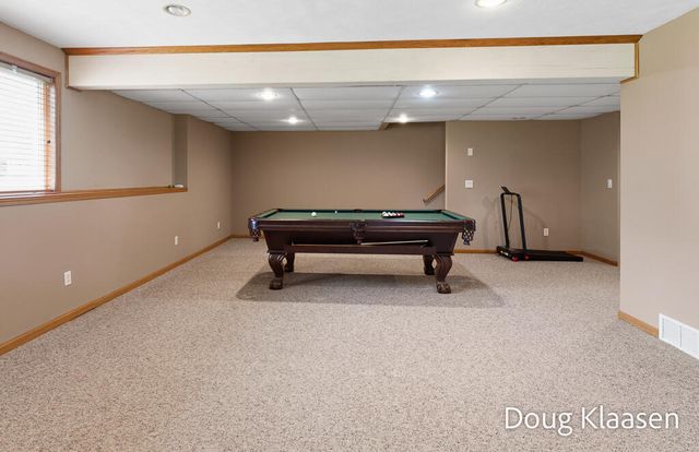 10302 Winterwood Drive, Zeeland, MI 49464