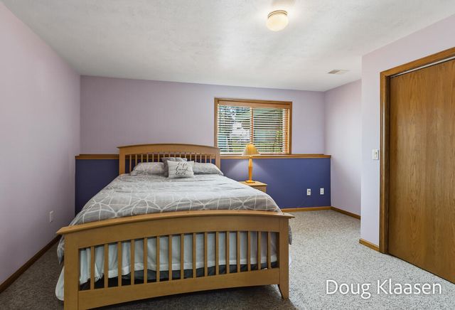 10302 Winterwood Drive, Zeeland, MI 49464