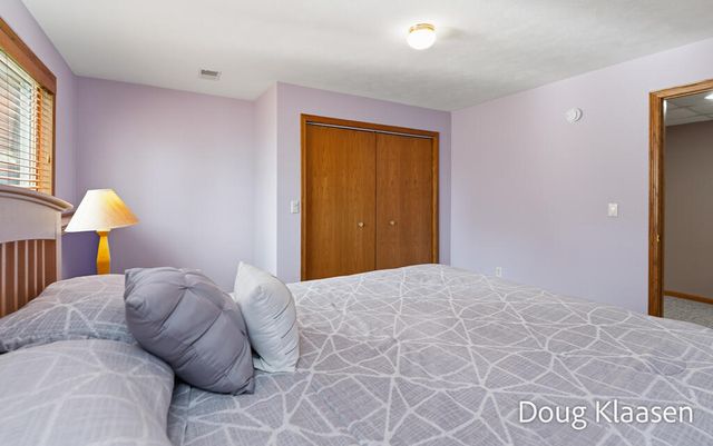 10302 Winterwood Drive, Zeeland, MI 49464